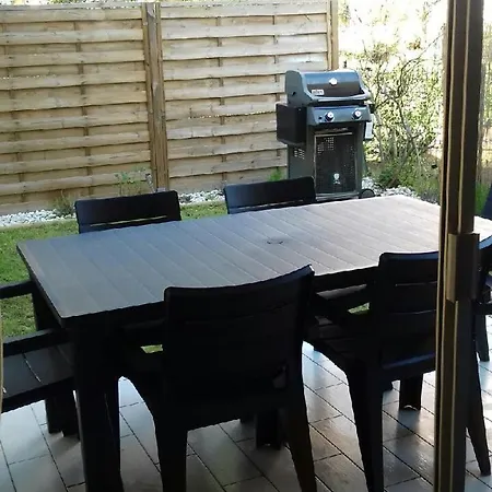 T2 Avec Jardin Et Terrasse Au Pied Du Mont Saint Martin A 400m Du Port Апартаменты Агд